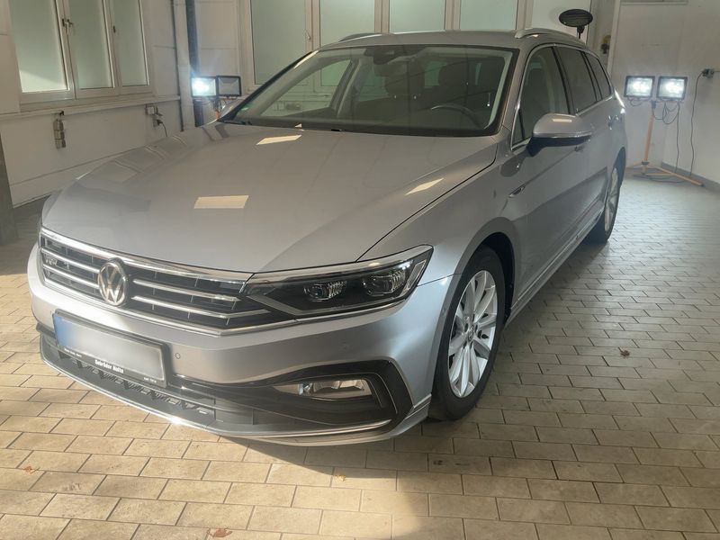 Volkswagen Passat 2.0 TDI Elegance 4Motion