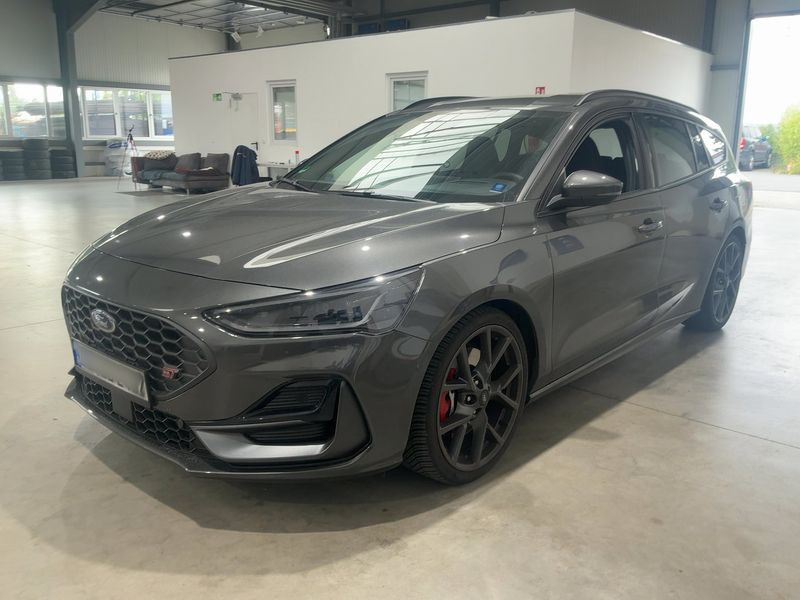 Ford Focus 2.3 EcoBoost ST X
