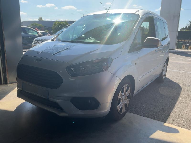 Ford Tourneo Courier 1.5 TDCi Trend