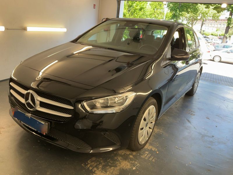 Mercedes-Benz B-Klasse B 250e
