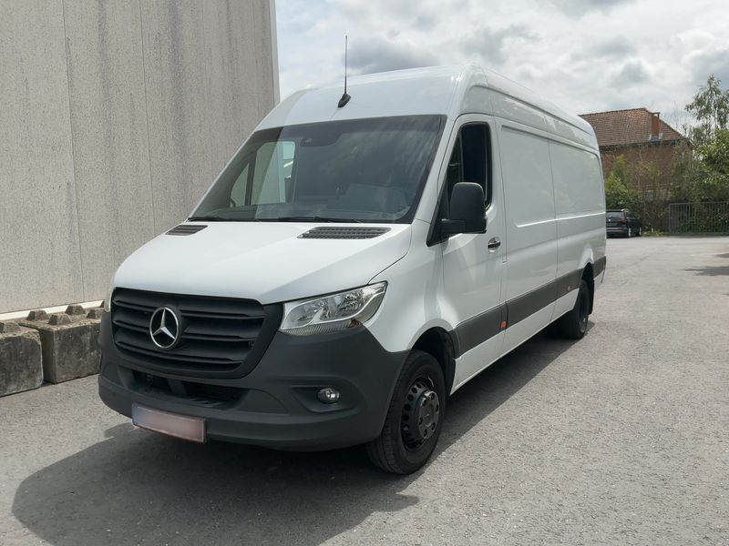 Mercedes-Benz Sprinter 519 CDI RWD L3 / L4