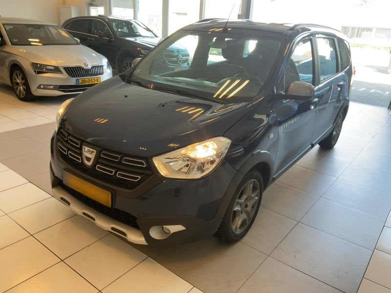 Dacia Lodgy 1.3 TCe Stepway Plus