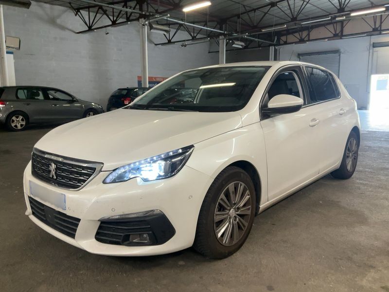 Peugeot 308 1.2 PureTech Allure Pack
