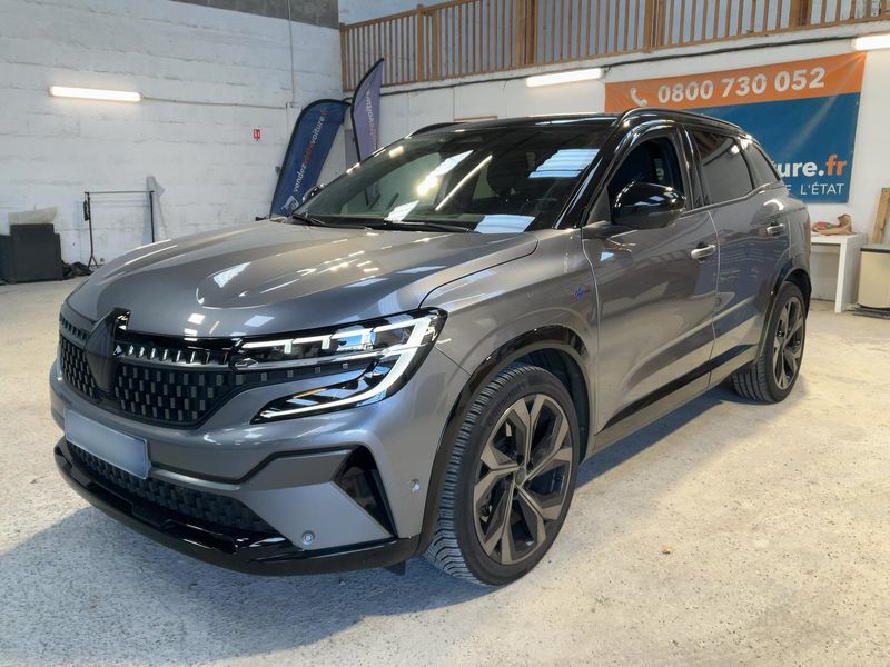 Renault Austral 1.2 Hybrid E-Tech Iconic Esprit Alpine