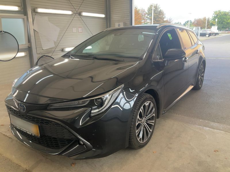 Toyota Corolla 2.0 Hybrid Team D