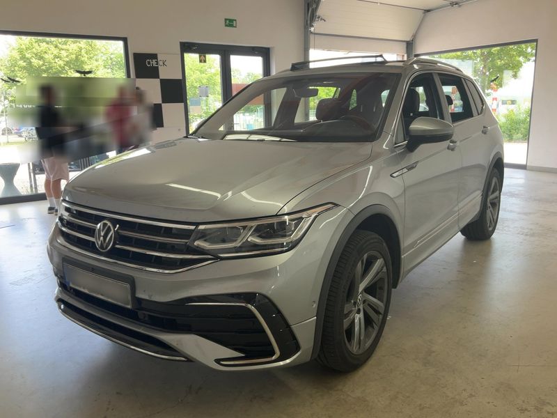 Volkswagen Tiguan Allspace 2.0 TSI R-Line 4Motion