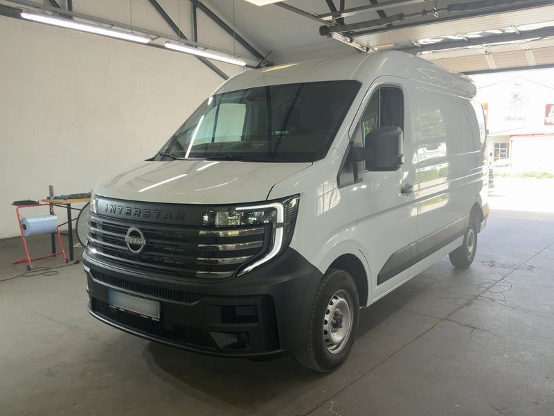 Nissan Interstar 2.0 dCi 3,5t L2H2 Acenta