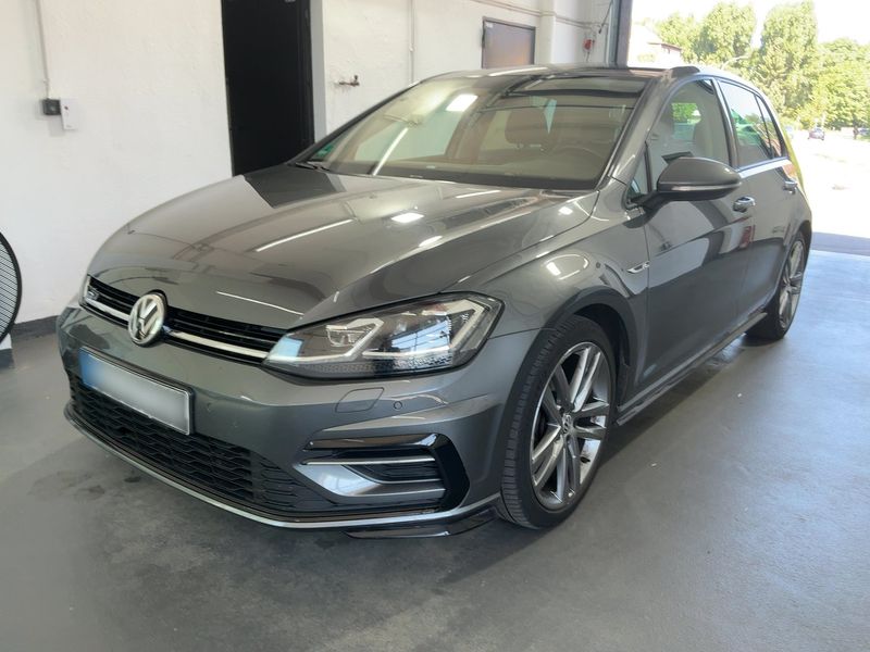 Volkswagen Golf VII 2.0 TDI Highline 4Motion BlueMotion Tech
