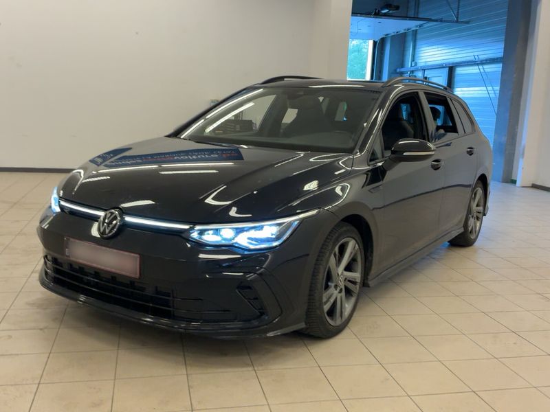 Volkswagen Golf VIII 2.0 TDI R-Line