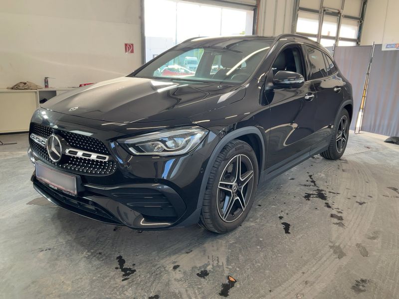 Mercedes-Benz GLA-класс GLA 250 4Matic AMG Line