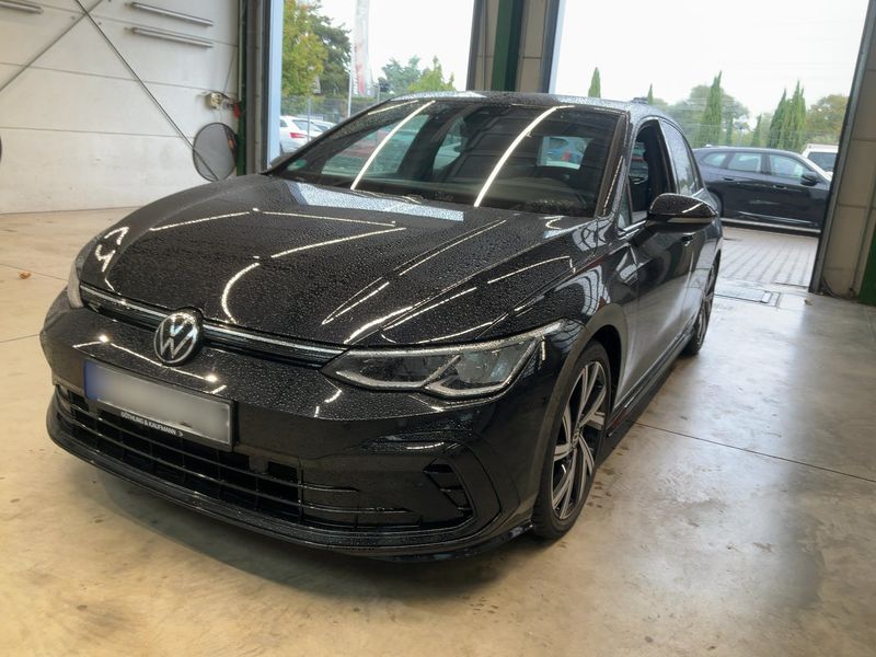 Volkswagen Golf Viii 1.5 eTSI ACT R-Line