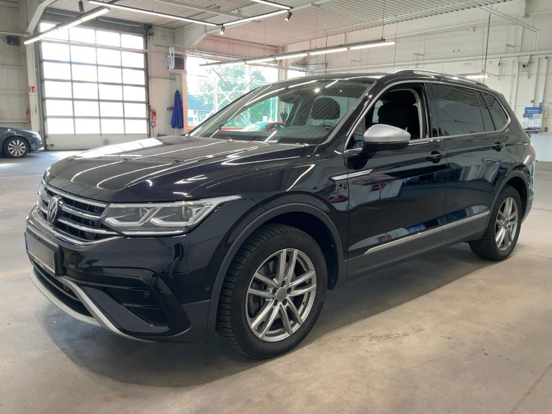 Volkswagen Tiguan Allspace 2.0 TSI Elegance 4Motion