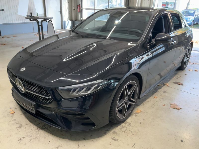 Mercedes-Benz A-класс A 220 d AMG Line