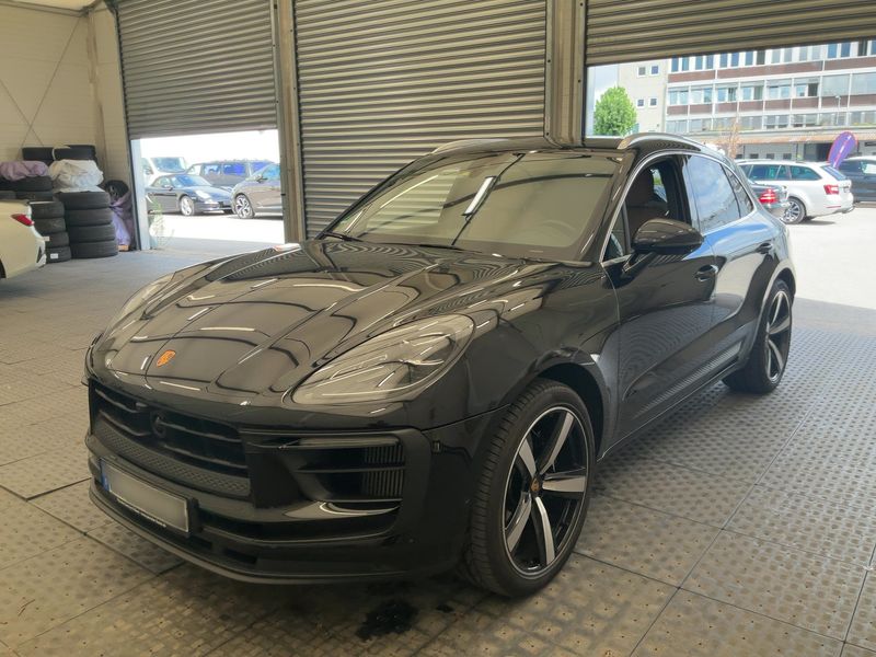 Porsche Macan S