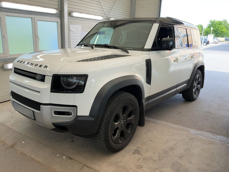 Land Rover Defender D250 Mild-Hybrid 110 HSE