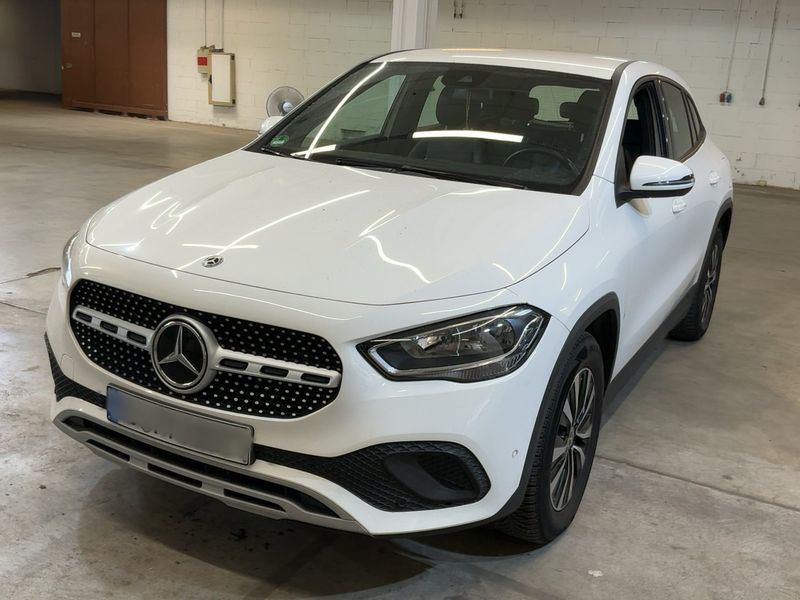 Mercedes-Benz GLA-Klasse GLA 180 d