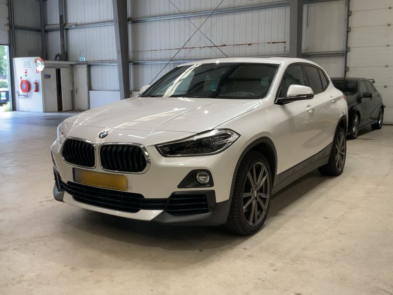BMW X2 sDrive 20i Advantage Plus