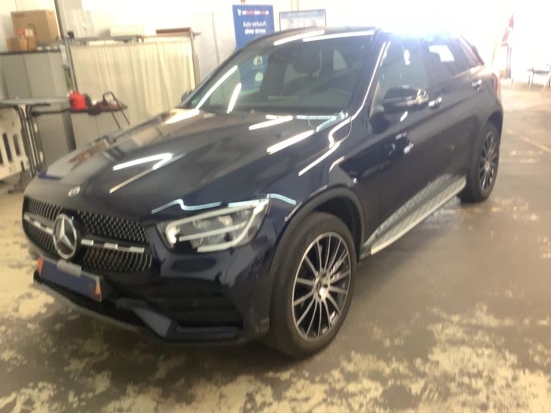 Mercedes-Benz GLC-Klasse GLC 300e 4Matic AMG Line