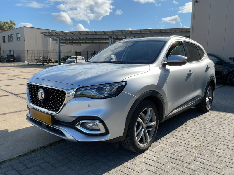 MG EHS 1.5 T-GDI Plug-in Hybrid Luxury
