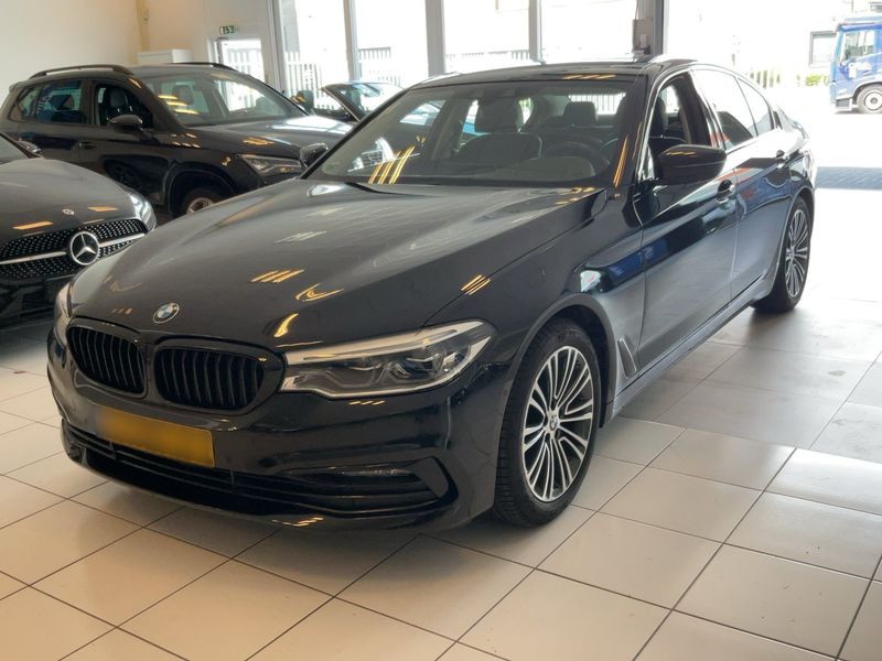 BMW 5er 520i Sport Line