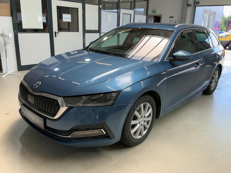 Skoda Octavia 2.0 TDI First Edition