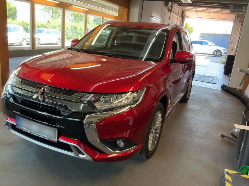 Mitsubishi Outlander 2.4 PHEV Spirit 4WD