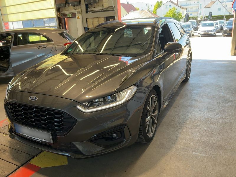 Ford Mondeo 2.0 TDCi EcoBlue ST-Line AWD