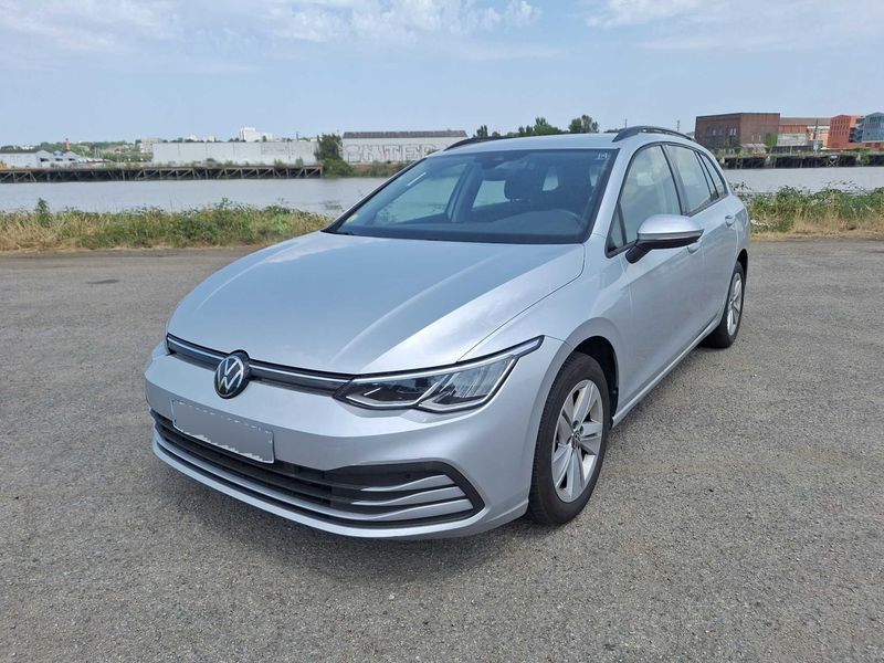 Volkswagen Golf VIII 2.0 TDI Life Plus