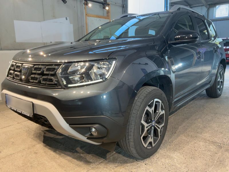Dacia Duster 1.3 TCe Celebration 4WD