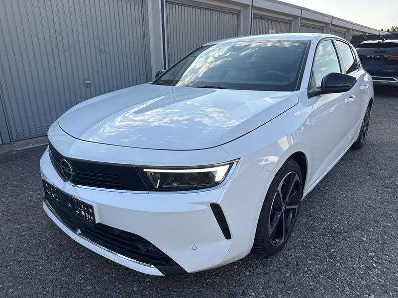 Opel Astra 1.2 Turbo Elegance