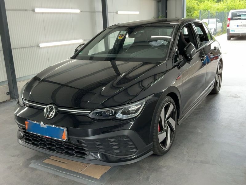 Volkswagen Golf VIII 2.0 TSI GTI Clubsport
