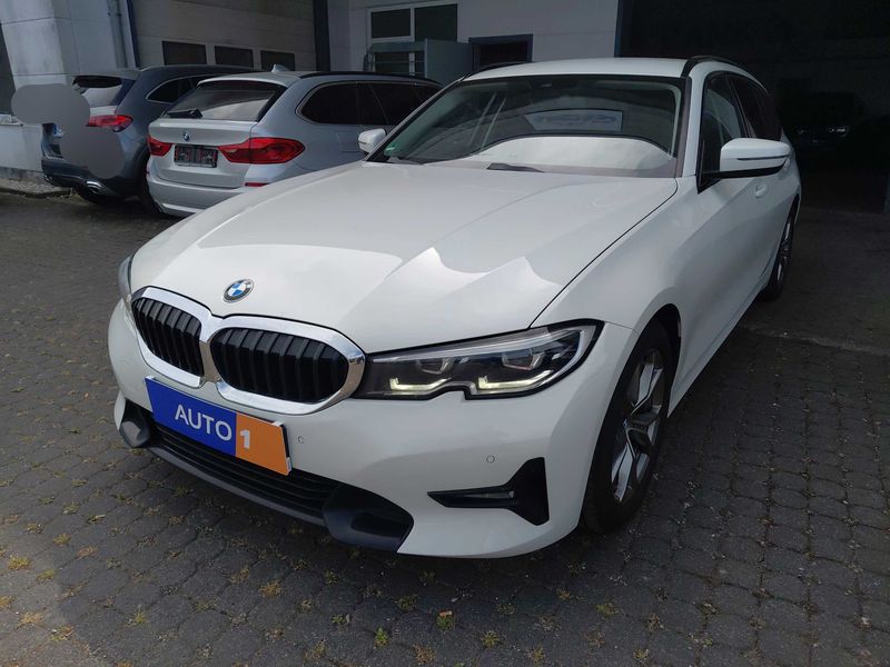 BMW 3er 320d Mild-Hybrid Sport Line
