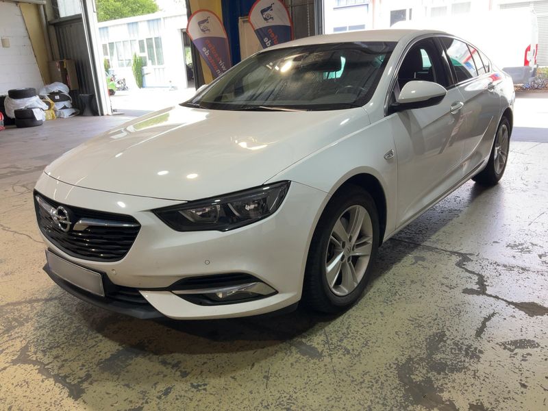 Opel Insignia Grand Sport 2.0 CDTI Dynamic