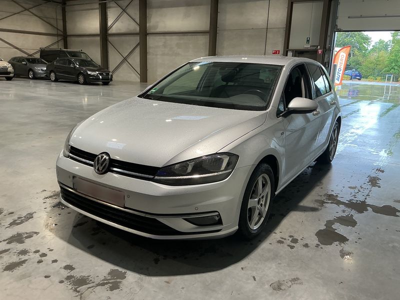 Volkswagen Golf VII 1.0 TSI Join