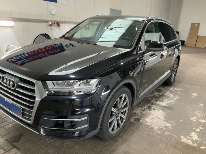 Audi Q7 50 TDI quattro