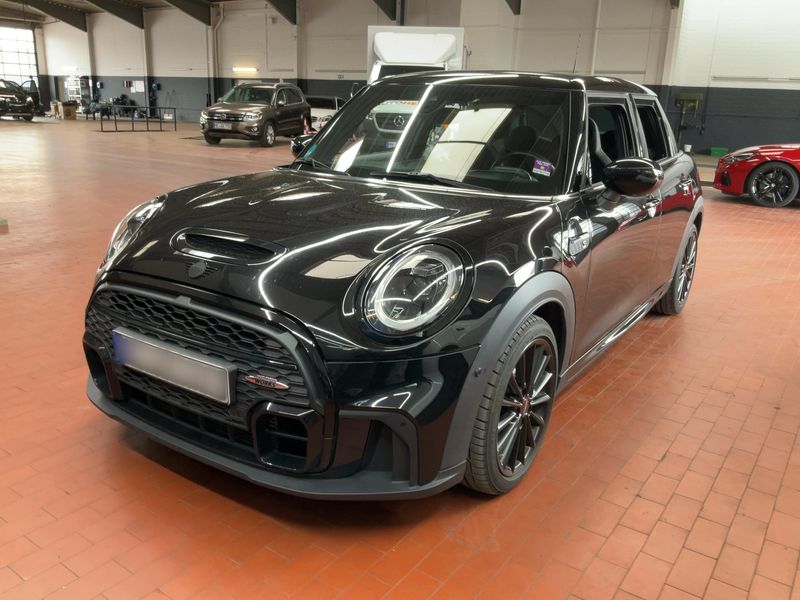 MINI Cooper S John Cooper Works Trim