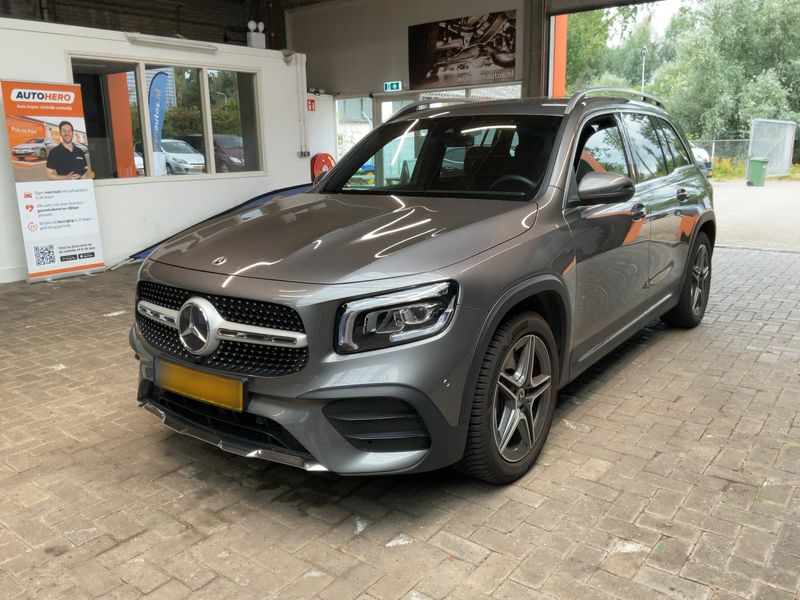 Mercedes-Benz GLB-Klasse GLB 250 4Matic AMG Line