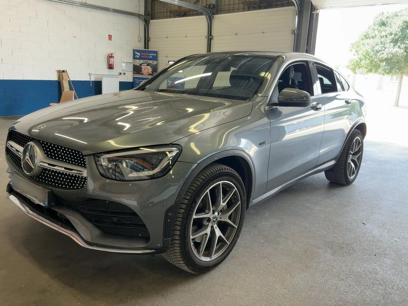 Mercedes-Benz GLC-Klasse GLC 300e 4Matic AMG Line