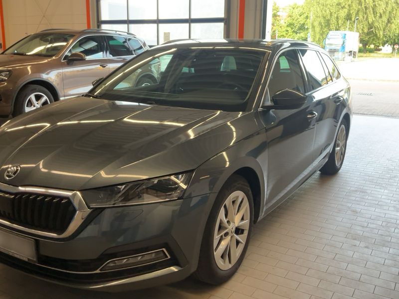 Skoda Octavia 2.0 TDI First Edition