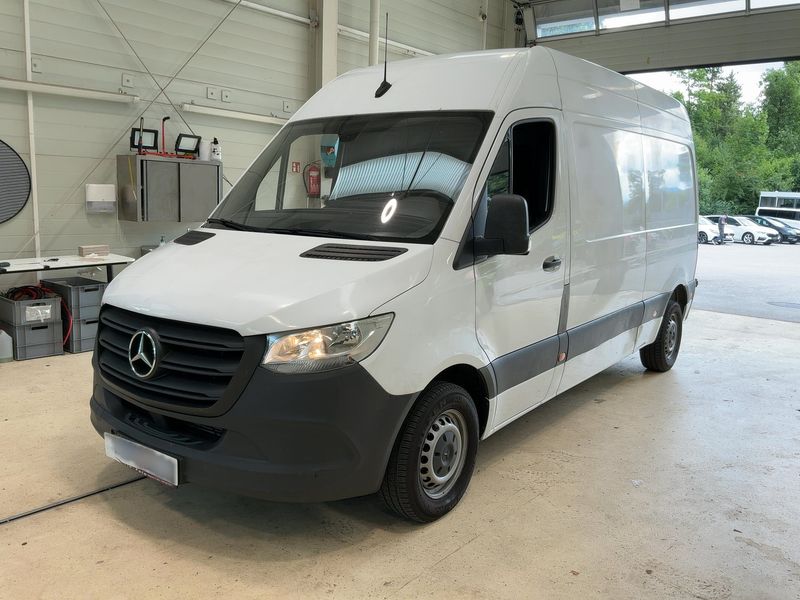 Mercedes-Benz Sprinter 214 CDI