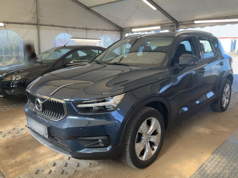 Volvo XC40 1.5 T2 Momentum Pro 2WD