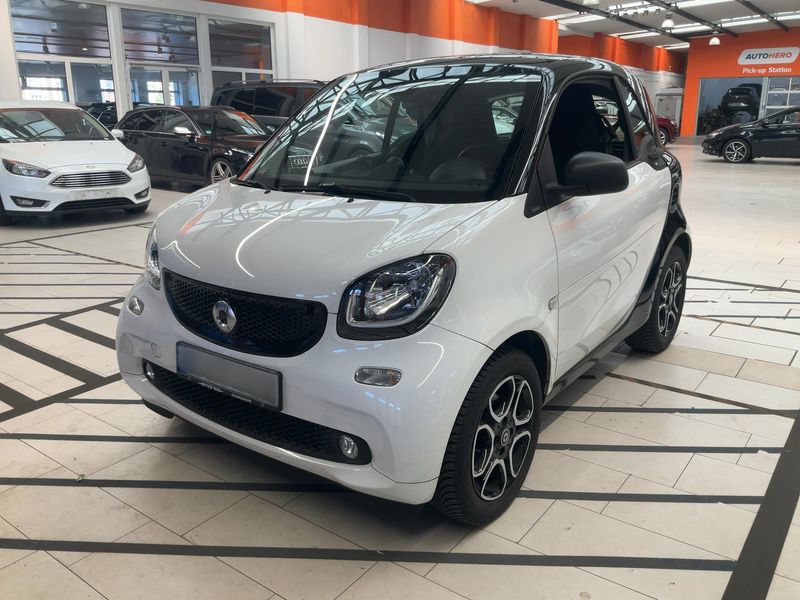 Smart fortwo 0.9 Turbo Basis passion