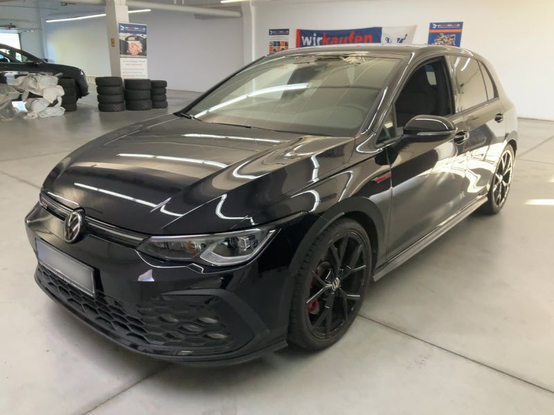 Volkswagen Golf VIII 2.0 TSI GTI