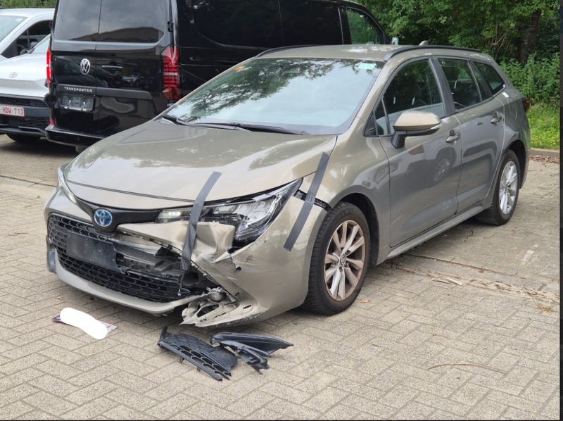 Toyota Corolla 1.8 Hybrid Business Edition