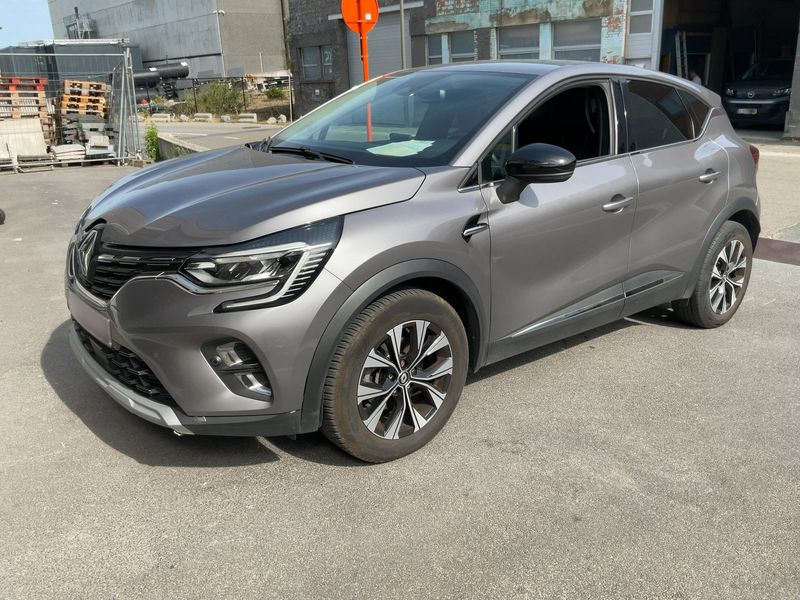 Renault Captur 1.6 Hybrid E-Tech Techno