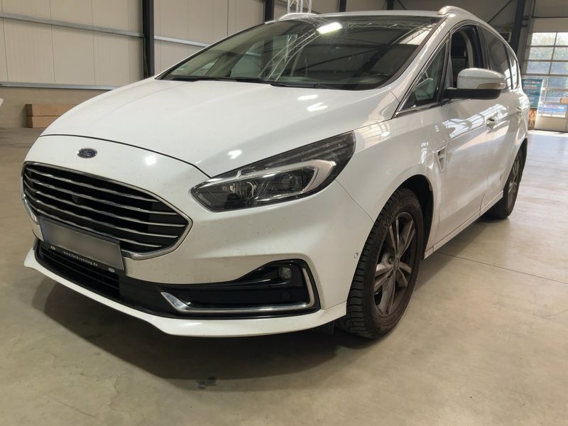 Ford S-Max 2.0 TDCi EcoBlue Titanium