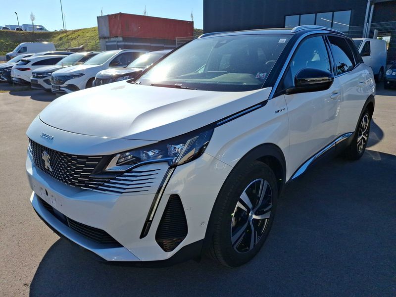 Peugeot 3008 1.6 Hybrid 4 300 GT