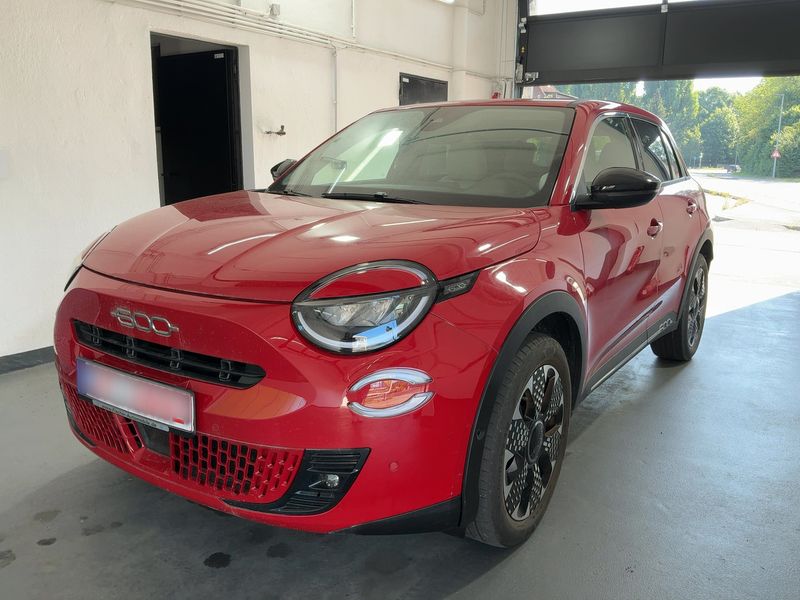 Fiat 600 1.2 Mild-Hybrid La Prima