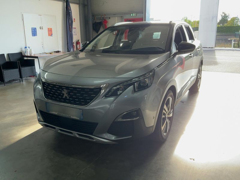 Peugeot 3008 1.5 Blue-HDi Allure Business