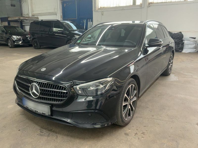 Mercedes-Benz E-Klasse E 300 d Mild-Hybrid T 4Matic Avantgarde
